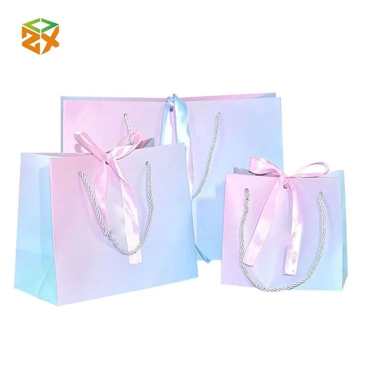 Sacolas de compras de papel luxuosas